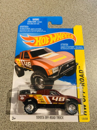 Hot wheels Toyota off road pickup truck super treasure hunt RARE