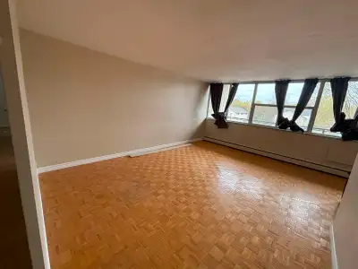 1 Bedroom Available At Queen's Boulevard By Belmont