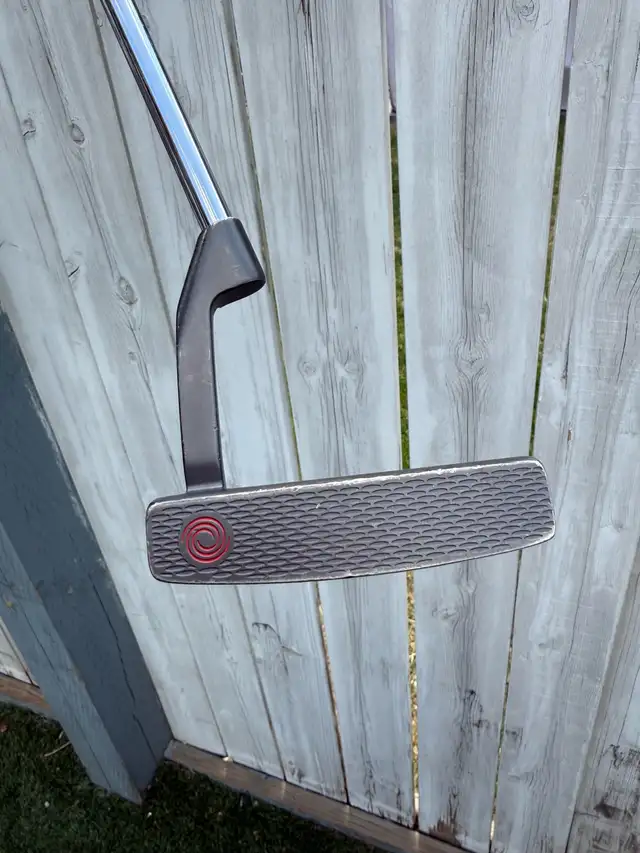 Odyssey Toe Up 9 Putter Left Handed in Golf in Edmonton - Image 3