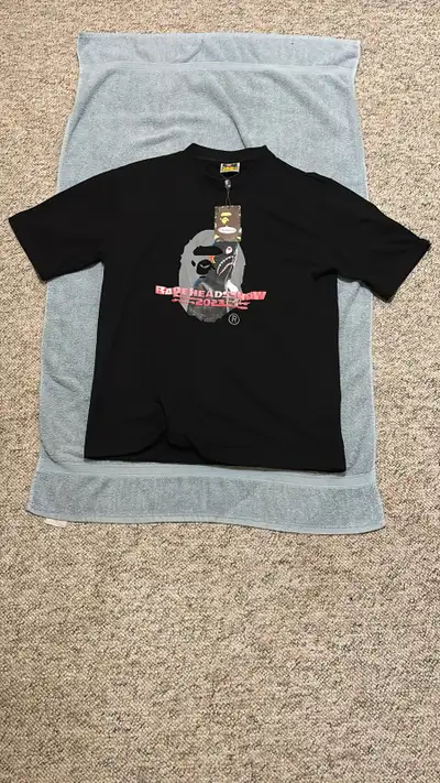 “A Bathing Ape Heads Show 2023” tee, View more