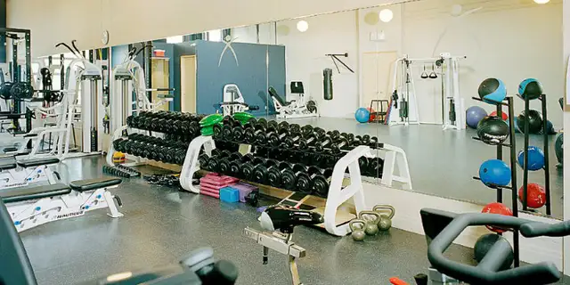 Treatment Rooms for Rent (NORTH YORK) in Commercial & Office Space for Rent in City of Toronto - Image 5