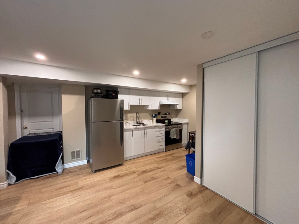 Beautiful Newly Built 1-Bedroom Lower Unit 4
