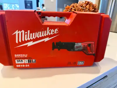 Sawzall Milwaukee, View more