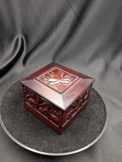 BOMA Recycled Glass Maple Leaf Box Trinket Box, View more