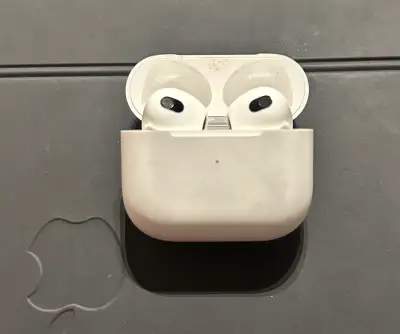 Apple Airpods 3, View more