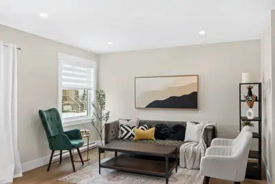 Modern & Spacious Dieppe Townhouse – 3BR~ Long Term stay welcome, View more