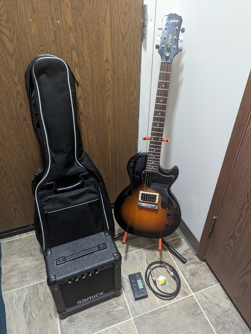Epiphone by Gibson full electric guitar package Guitars Calgary