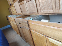 KITCHEN CABINETS - 5 LOWER CABINETS 2 WITH DRAWERS - 2 UPPER CAB