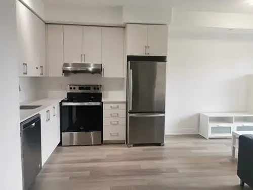 The rent includes: furnished, water, heat. Air conditioning, parking Not include: Wi-Fi, Hydro, stor...