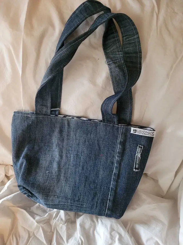 Handmade Denim Purse in Women's - Bags & Wallets in Sudbury - Image 3