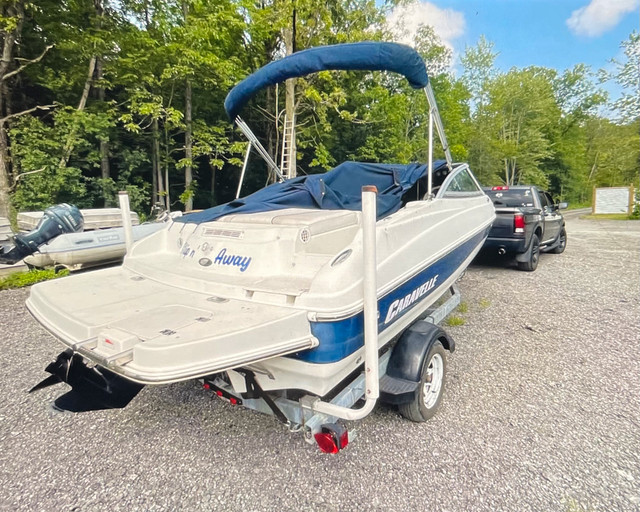 2005 Caravelle 187 Bowrider boat, motor and trailer package. in Powerboats & Motorboats in Hamilton - Image 2