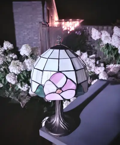 Tiffany Style Table Desk Bedside Lamp, View more