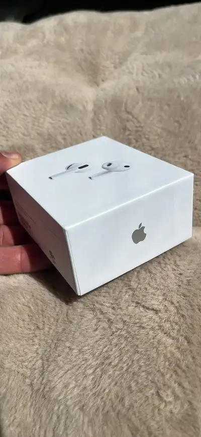 Experience superior sound with these Apple AirPods Pro 3, featuring industry-leading active noise ca...