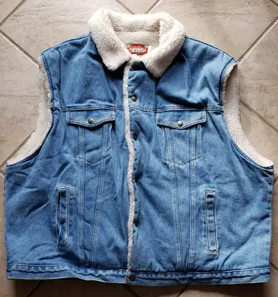 Selling a Mens Jean Sherrpa Vest Jacket- Size XXL (Brand: Work King). Very warm and plush. Perfect f...
