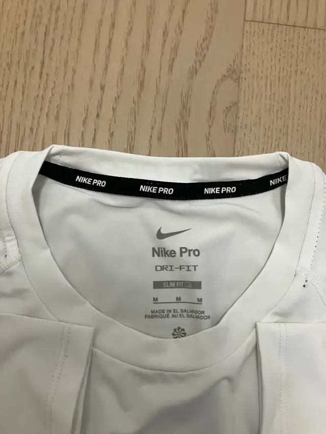 Nike Pro White Slim Fit Tee Size M – NEW With Tags in Men's in Mississauga / Peel Region - Image 5