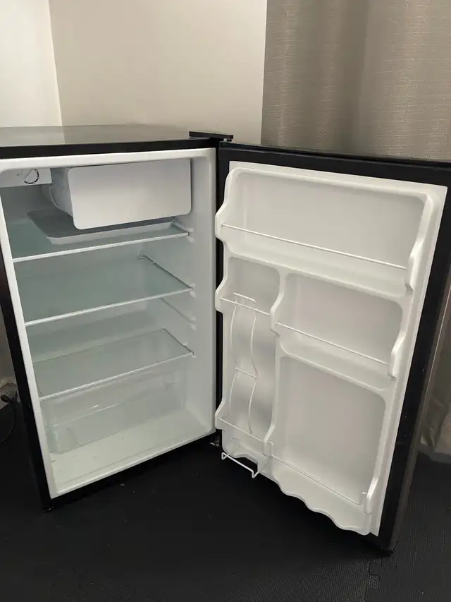 Mini fridge - Master chef560191111672647681