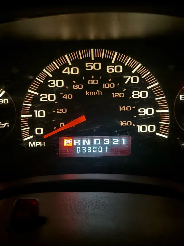 2000 Roadtrek Versatile 200 - Very Low kms - Excellent Condition in RVs & Motorhomes in Calgary - Image 9