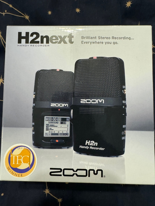 Zoom H2next recorder in Pro Audio & Recording Equipment in Oshawa / Durham Region