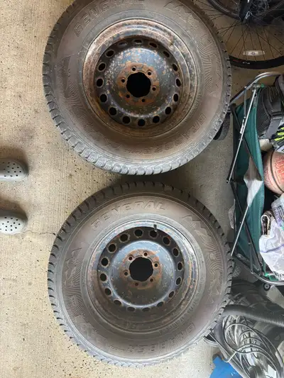 General Tire Artic Grabber. From a 2022 Toyota 4 Runner Limited. Rims used 6 years, Tires only 1 yea...