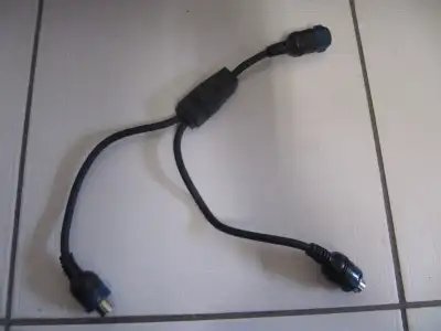 Up for sale is an Alpine Model 4036 Female 8 pin DIN to Two Male 8 pin DINs. Part of a business liqu...