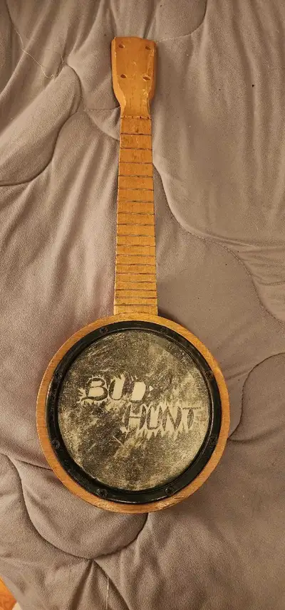 Super cool vintage Bud Hunt (Bud and Spud) 1920's banjo ukulele $160 Pick up St.thomas