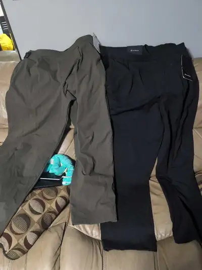 Men's large Lululemon pants and matching pants and shirt, View more