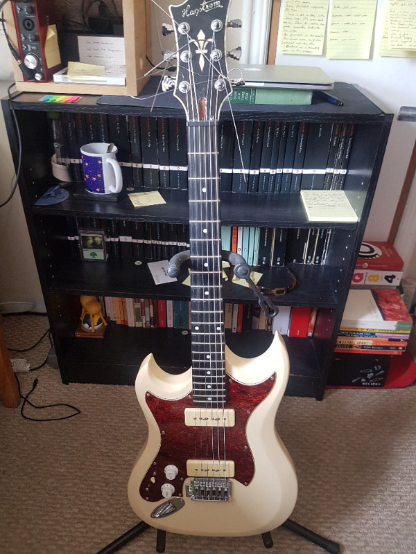 Hagstrom F200P 2006 Lefthanded Electric Guitar Guitars Winnipeg