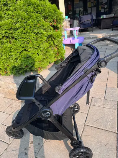 Baby Jogger City Mini GT2 with snack tray, View more