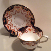 Vintage Collectible Fine Bone China Gilded Cup & Saucer Sets
