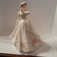 Royal Doulton Figurine Rosemary HN 3143