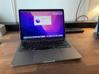 2021 Manufactured M1 Macbook Pro 13" 512GB SSD 100%Battery Healt
