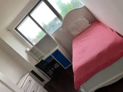 165 Cherokee Blvd, one private room will be available by end of January. Fits a working girl or inte...