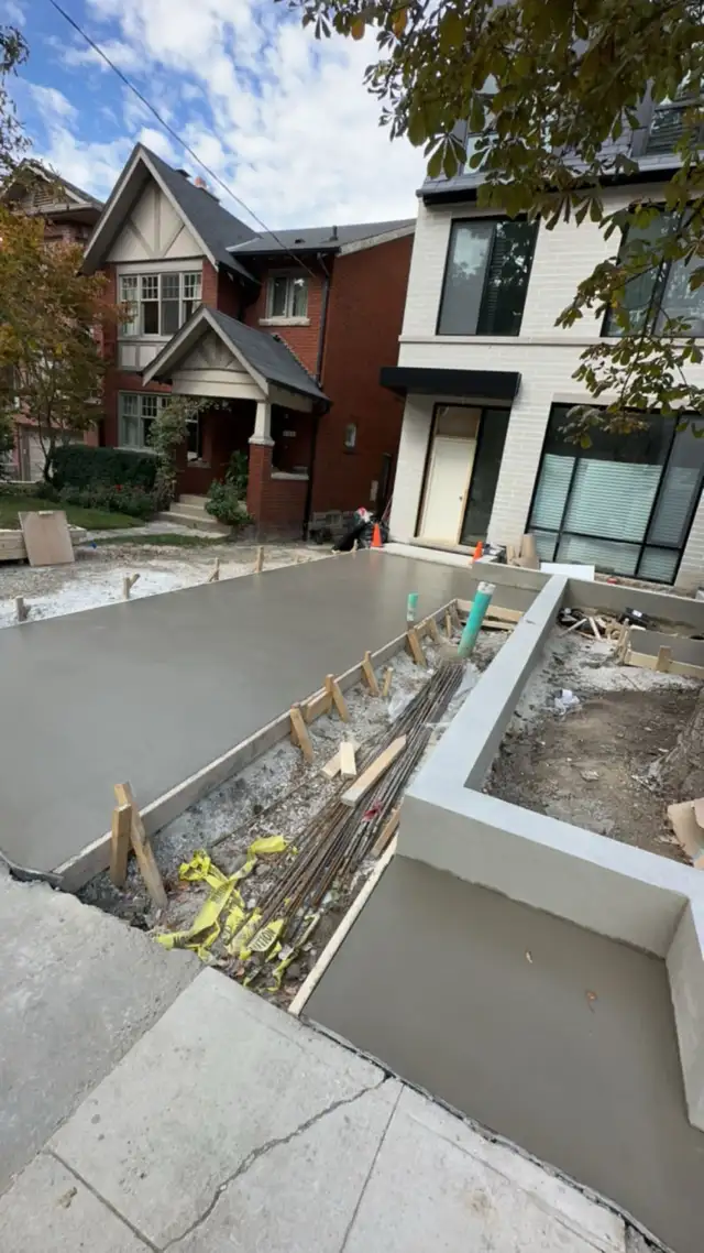 Concrete new or old587820356884254728