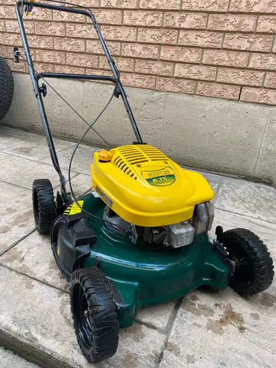 HEAVY DUTY Yard Man Tecumseh 6.75hp 193cc Gas Push Lawnmower, View more