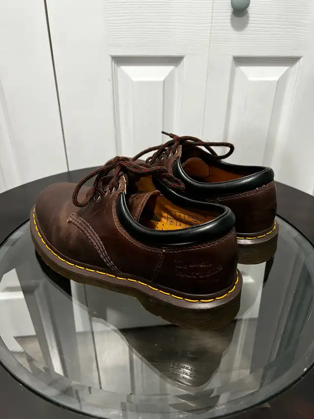 Dr. Martens 11849 Men's Leather LaceUp Oxfords Boots Size 9 in Men's Shoes in Cape Breton - Image 6