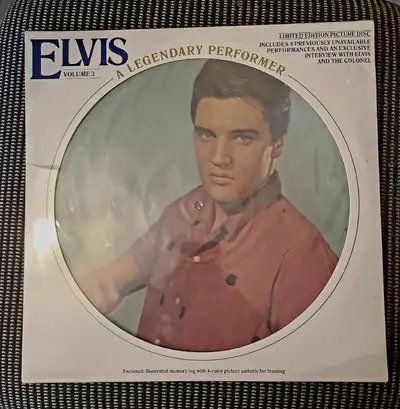 ELVIS - VOL.3  A LEGENDARY PERFORMER, View more