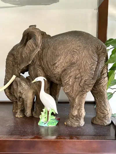 Elephants, mother and baby  statue, View more