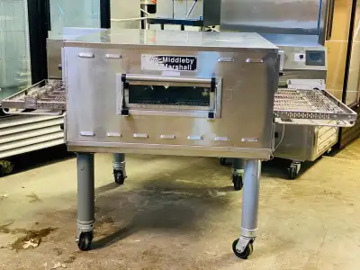 Middleby Marshall Natural Gas Pizza Conveyor Oven-Mint Condition, View more