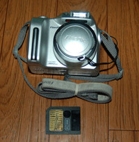 Fujifilm FinePix 2800 Zoom Digicam Digital Camera CCD Sensor