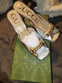 Gucci leather heels size 7.5