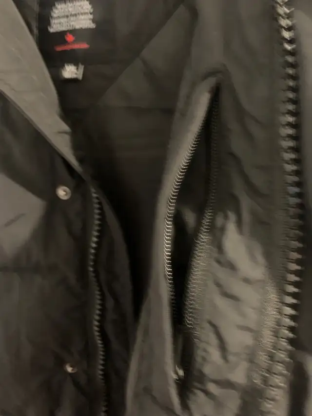 Canada Goose vest size XXL, 108 cm. Like new. in Men's in City of Toronto - Image 6