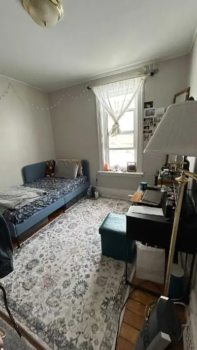 1 bedroom available in a 6 bedroom, 2 bathroom house from May 2026 to April 2027. Features: - Unfurn...