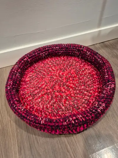 New, warm, hand-crocheted bed for a cat or dog. Diameter: 40 cm. Machine washable at 30°C. Pick up a...