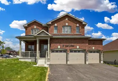 4 Bed 2.5 Bath House for Rent