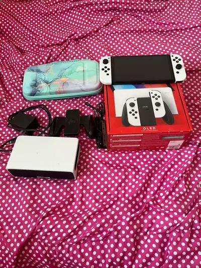l’m selling my Nintendo switch, View more