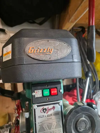Grizzly drilling and milling machine , View more