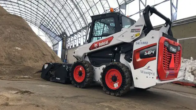 BOBCAT/SKID STEER, FORKLIFT TRAINING PROGRAM! SPECIAL PRICING!! in Other in City of Toronto - Image 2