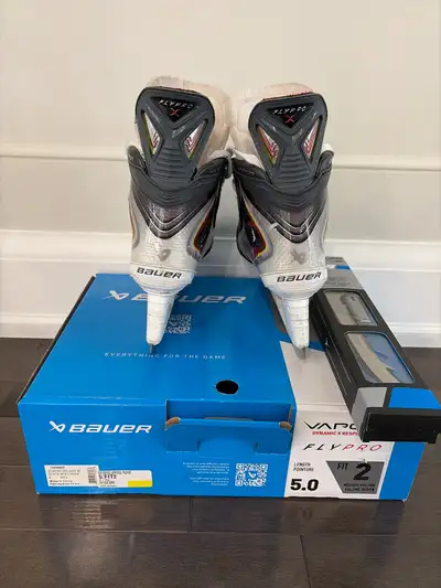 Bauer Vapor FlyPro Elite Skates, View more