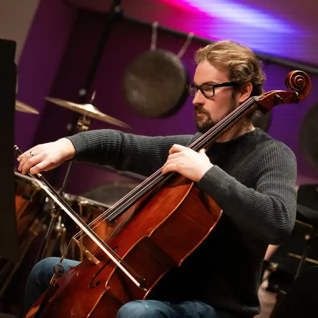 Cello Lessons in Kanata547498952869826562