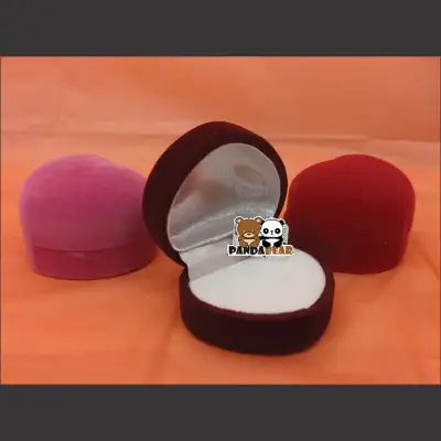 RING GIFT BOX ~ *3 COLOURS * APPROX - 5.0CM X 4.5CM X 3.0 CM CONDITION~NEW $3.00/EA OR $ 5.00/2PCS